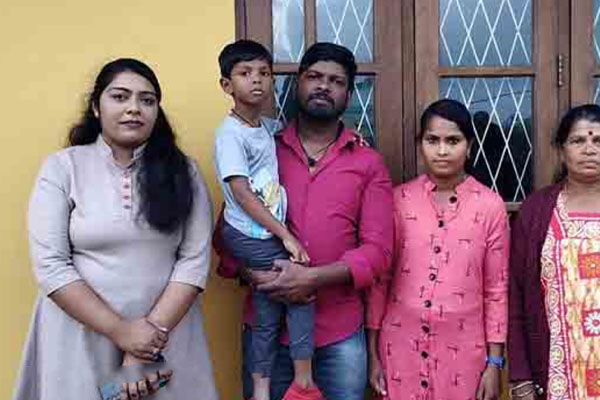 பலரையும் வியக்கவைத்த இலங்கைச்சிறுவன்! | Sri Lankan Boy Holds A World Record