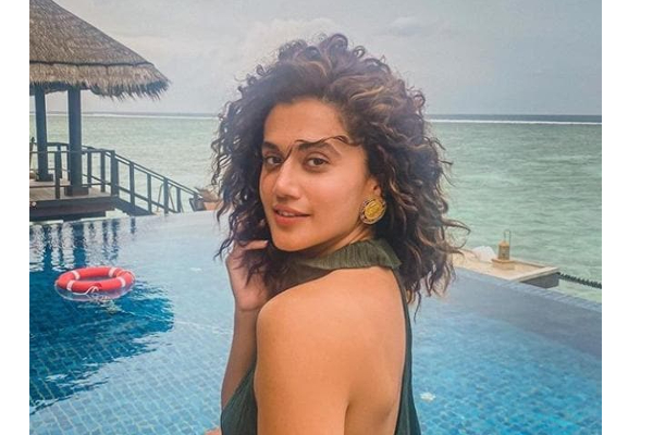 சினிமாவை விட்டு விலகிவிடுவேன் - நடிகை டாப்ஸி பேட்டி | Tapsee About Quiting Cinema