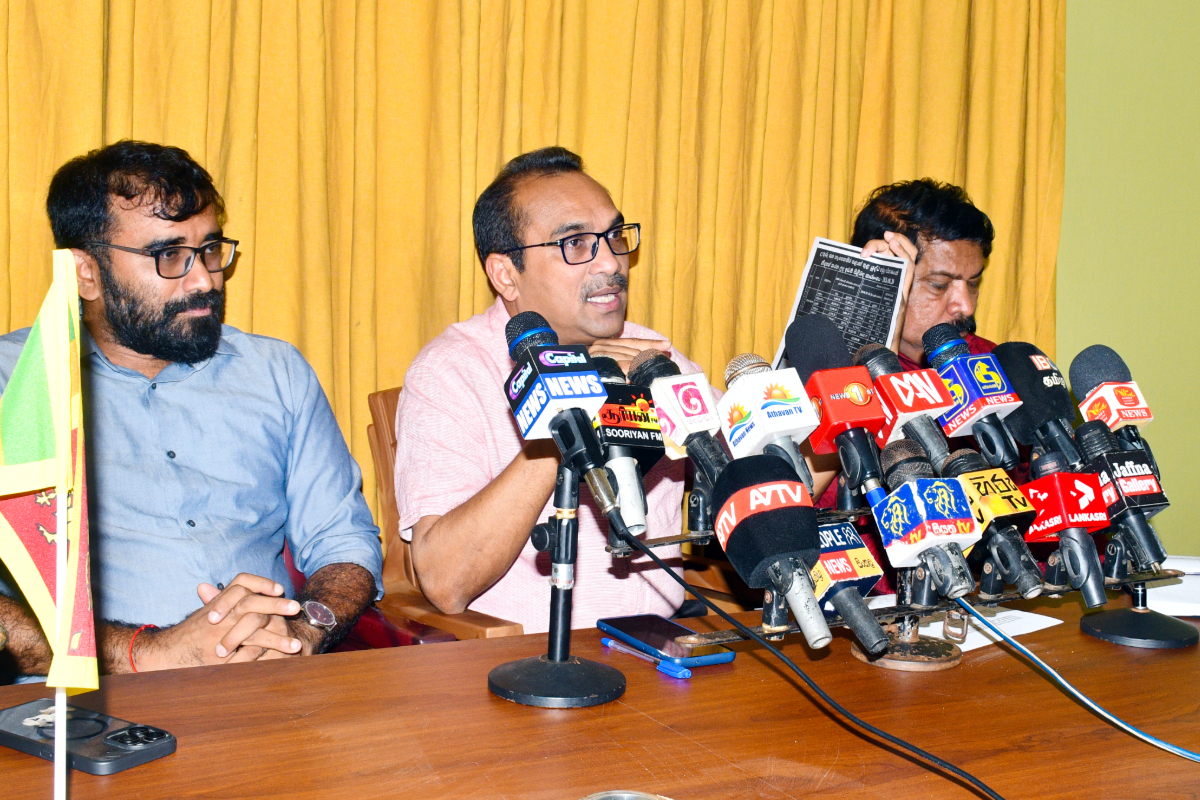 இந்தியாவில் அகதிகளாக வாழும் இலங்கையர்கள் அச்சமின்றி நாடு திரும்பலாம் - அமைச்சர் பிமல் அறிவிப்பு | Sri Lankans Refugees In India Can Return Home
