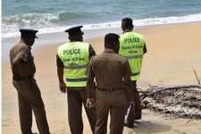 திடீரென புத்தளம் முத்துபந்தி தீவில் உள்ள வீடுகள் கடல் நீரில் மூழ்கியுள்ளன