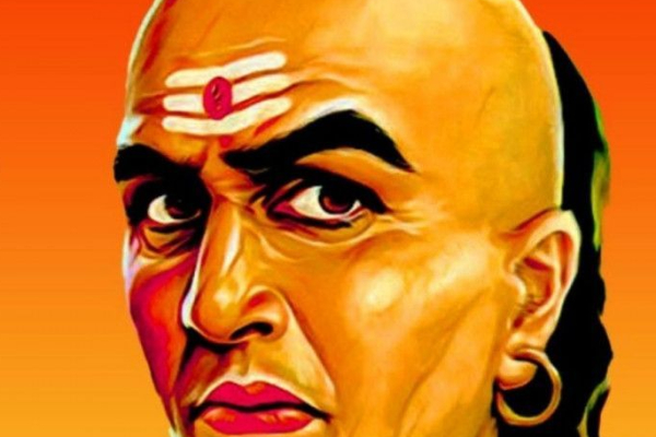 சாணக்கியர் நீதி: இந்த 4 செயல்கள் ஒருவரிடம் இருந்தால் கவனமாக இருங்கள் | Chanakaya Niti About Fake Friends And Relatives சாணக்கியர் நீதி: இந்த 4 செயல்கள் ஒருவரிடம் இருந்தால் கவனமாக இருங்கள் | Chanakaya Niti About Fake Friends And Relatives