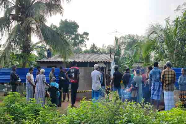 தமிழர் பகுதியில் குடும்ப பெண் கொலை ; பொலிஸார் தீவிர விசாரணை | Murder Family Woman Vavuniya Police Actively