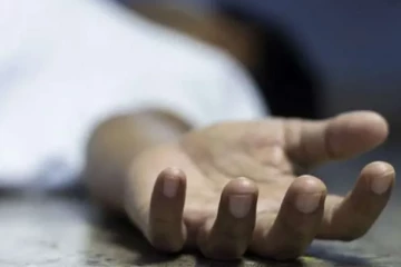 மாமியாருக்கும் மருமகளுக்கும் நேர்ந்த துயரம் ; பூ பறிக்க சென்று பரிதாபமாக பிரிந்த உயிர்