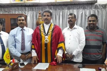 யாழ் மாநகர சபை முதல்வர் தெரிவு சட்டவிரோதம்; மணிவண்ணன் போர்க்கொடி!