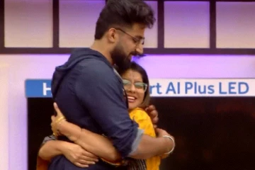 கதறி அழுத பிரியங்கா... நிரூப் கொடுத்த விலையுயர்ந்த தங்க ப்ரேஸ்லட்! ஏன் தெரியுமா?