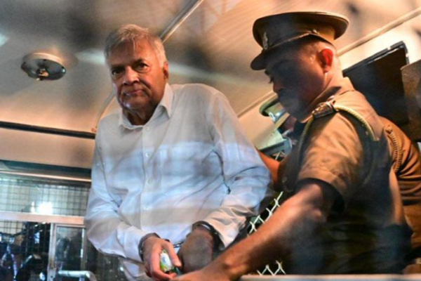 2025 ரணில் முதல் டக்ளஸ் வரை... முக்கிய தலைமைகளை தட்டி தூக்கிய NPP! | Key Political Leaders Arrest Sri Lanka In2025