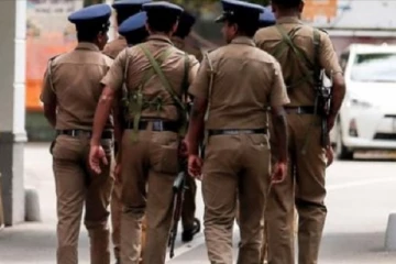 இரகசியமாக நாட்டை விட்டு வெளியேறிய காவல்துறை அதிகாரி!