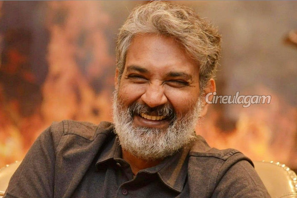 மகேஷ் பாபு படத்தை தொடர்ந்து மாஸ் நடிகருடன் இணையும் எஸ்.எஸ்.ராஜமௌலி... யாருடன் தெரியுமா? | Ss Rajamouli Next Teaming Up With Mass Actor