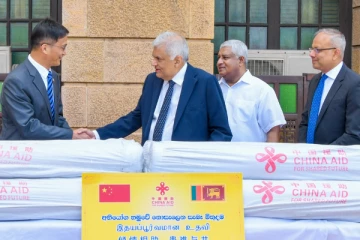 சிறிலங்கா காவல்துறையினருக்கு சீனா வழங்கிய நன்கொடை