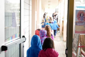 இலங்கையின் சிறுவர் பராமரிப்பு இல்லங்கள் குறித்து அமெரிக்கா பகிரங்க குற்றச்சாட்டு