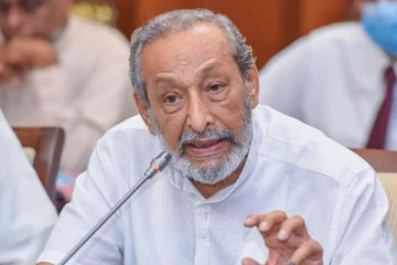 அரச கூட்டை உடைக்கச் சதி முயற்சி! - வாசுதேவ தெரிவிப்பு