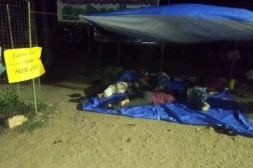 திருகோணமலையில் நள்ளிரவை தாண்டியும் தொடரும் போராட்டம்!