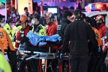 ஹாலோவீன் திருவிழாவில் ஏற்பட்ட பாரிய உயிரிழப்பு! தேசிய துக்கம் அறிவித்த ஜனாதிபதி