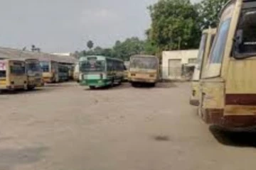 தமிழகம் முழுவதும் அரசு போக்குவரத்து ஊழியர்கள் வேலைநிறுத்தம்! மக்கள் பயணம் பாதிப்பு!