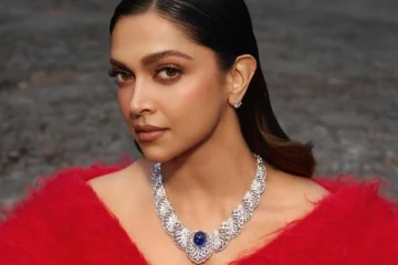 500 கோடி ரூபாய் சொத்து!! நடிகை தீபிகா படுகோன் முதல் சம்பளம் இவ்வளவு தெரியுமா?