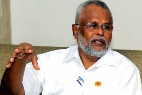 கிளிநொச்சி தொடர்பில் களத்தில் இறங்கிய அமைச்சர் டக்ளஸ் தேவானந்தா! | Increased Social Unrest In Kilinochchi Douglas