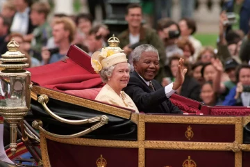 மகாராணியாருக்கு நெல்சன் மண்டேலா வைத்த புனைப்பெயரை வெளியிட்ட மன்னர் சார்லஸ்