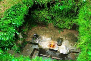 எப்போதும் அணையாமல் எரியும் சுடர்! புரியாத புதிராக உள்ள அதிசய சிவன் கோவில்! ஆச்சரியமடைந்த விஞ்ஞானிகள்