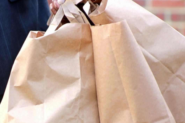 நாட்டில் பொலித்தீன் பைகளுக்குப் பதிலாக காகிதப் பைகள் | Paper Bags Instead Of Polythene Bags