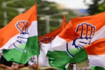 காங்கிரஸ் கட்சியில் இருந்து விலகிய முக்கிய பிரமுகர் சுயேட்சையாக போட்டியிடுகிறார்