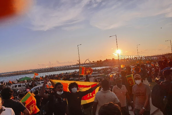 மக்கள் போராட்ட பிரஜைகள்; புதிய கட்சியை ஆரம்பிக்கும்  போராட்டக்காரர்கள்! | Galle Protesters Starting A New Party