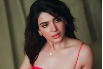 நள்ளிரவில் இளம் நடிகரை கட்டிப்பிடித்து போஸ் கொடுத்த சமந்தா.. இதுக்குதான் விவாகரத்தா