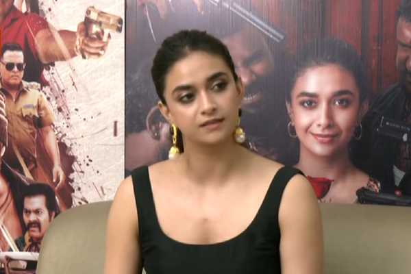 மார்டன் லுக்கில் அசத்தும் நடிகை கீர்த்தி சுரேஷ்.. போட்டோஷூட்.. | Indian Actress Keerthy Suresh Recent Photoshoot மார்டன் லுக்கில் அசத்தும் நடிகை கீர்த்தி சுரேஷ்.. போட்டோஷூட்.. | Indian Actress Keerthy Suresh Recent Photoshoot