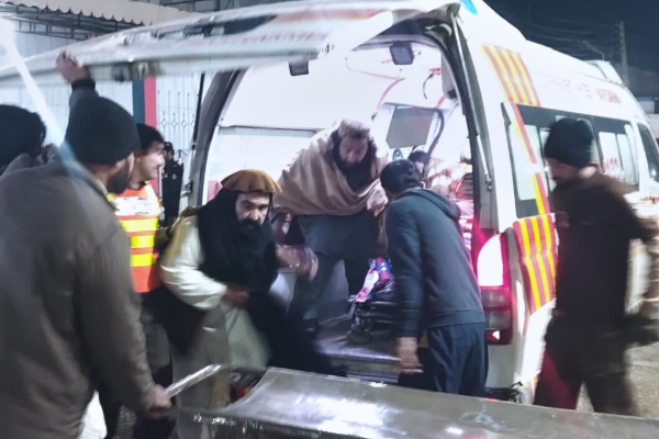 திருமண வீட்டில் நடத்தப்பட்ட பெரும் கொடூரம் ; சிதறி கிடந்த உடல்கள், உலகை உலுக்கிய சம்பவம் | Suicide Attack At A Wedding Venue