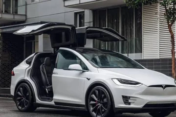 டெஸ்லா கார்களில் ஆட்டோ பைலட் முறை விபத்துகளுக்கு காரணமா?