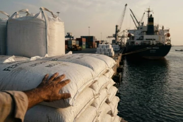 ஹார்முஸ் நீரிணை முடக்கத்தால் பல நாடுகளுக்கு பேரிடியாக மாறப்போகும் இன்னொரு விடயம்