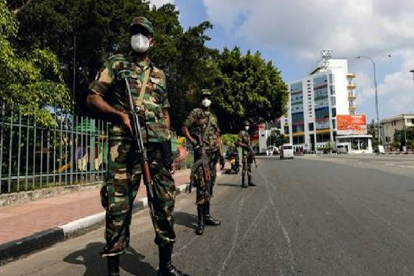 இலங்கையில் மத வழிபாட்டுத் தலங்களுக்கு விசேட பொலிஸ் பாதுகாப்பு | Police Beef Up Security At Religious Sites இலங்கையில் மத வழிபாட்டுத் தலங்களுக்கு விசேட பொலிஸ் பாதுகாப்பு | Police Beef Up Security At Religious Sites