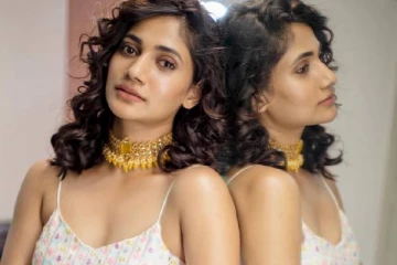 கிழிந்த பேண்ட்!! ஒல்லியாகி கிளாமர் ரூட்டுக்கு தாவிய பிக்பாஸ் நடிகை லாஸ்லியா