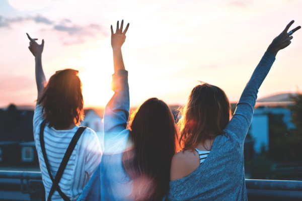 ජීවිතේ මේ වගේ හිතවත්කම් අත්හරින්නනම් එපා | Don T Give Up On Friendships Like This In Life ජීවිතේ මේ වගේ හිතවත්කම් අත්හරින්නනම් එපා | Don T Give Up On Friendships Like This In Life