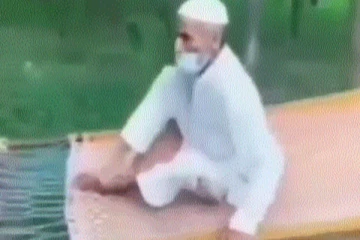 ஸ்டைலாக ஸ்பீடு ஏற்றிய முதியவர்... இறுதியில் ஏற்பட்ட பரிதாபம்! ஜாக்கிரதை