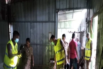 கழிவறை குழிக்குள் விழுந்து பலியான ஆண் குழந்தை