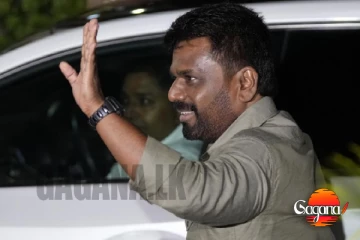 ජනපති අනුරට දැඩි ආරක්ෂාවක් - විශ්රාමික ජනපතිලගේ ආරක්ෂාව අඩු කර කර ජනපති අනුර විතරක් ආරක්ෂක රථ 11ක් ගෙන - සුගීෂ්වර බණ්ඩාර