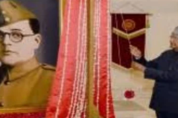 நேதாஜிக்கு பதிலாக நடிகர் ஒருவரின் புகைப்படத்தை திறந்து வைத்த ஜனாதிபதி ராம்நாத் கோவிந்த்