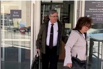 நோயாளிகளை துஸ்பிரயோகம் செய்த மருத்துவருக்கு நீதிமன்றம் விதித்த தண்டனை