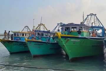 ராமேஸ்வரம் கடற்றொழிலாளர்கள் மீது இலங்கை கடற்படை தாக்குதல் நடத்தியதாக குற்றச்சாட்டு