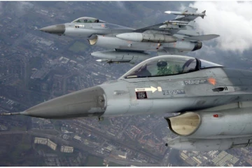 தீவிரமடையும் போர்:உக்ரைனுக்கு மொத்த விமானத்தையும் அனுப்பி வைத்துள்ள நாடு