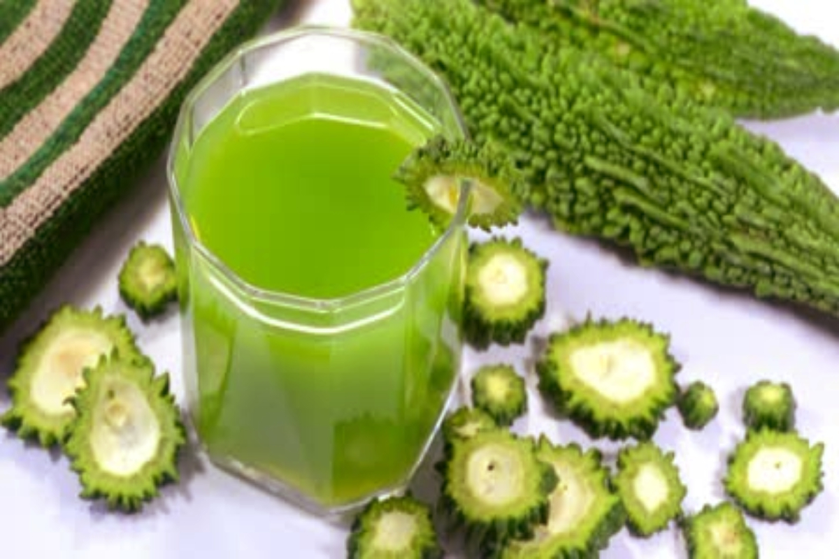 நீரிழிவு நோயாளிகள் ஏன் பாகற்காய் சாறு குடிக்க வேண்டும்? | Why Should Diabetics Drink Bitter Gourd Juice
