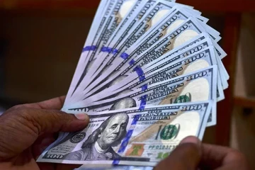 டொலரின் பெறுமதியில் இன்று ஏற்பட்டுள்ள மாற்றம்