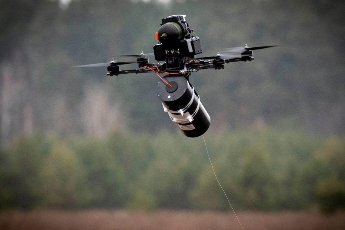 இஸ்ரேலின் வான் பாதுகாப்பினை ஊடறுக்க ஹிஸ்புல்லாவின் புதிய வியூகம் | Hezbollah Deploys Fibre Optic Drones