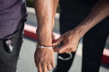 கிளிநொச்சியில் பரபரப்பு; இளைஞன் கொலை