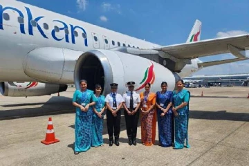 சர்வதேச வான்பரப்பில் பெண் விமானிகளுடன் பறந்த இலங்கை விமானம்