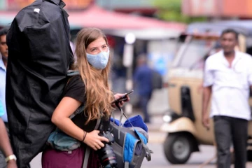 10 இலட்சத்தைத் தாண்டிய சுற்றுலாப் பயணிகளின் எண்ணிக்கை