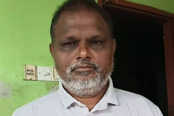 வாழைப்பழத்திற்காக அடித்துக் கொல்லப்பட்ட இந்து தொழிலதிபர் ; வெளிநாடொன்றில் பயங்கரம் | Hindu Businessman Beaten To Death Over Bananas