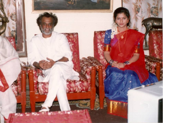 மகள் உடலை சீரழித்து கொலை செய்துவிட்டார்கள்.. 20 வயதில் தற்கொலை செய்து கொண்ட நடிகையின் தாயார்.. | Prathyusha Not Suicide Its Rape And Murder Mother