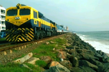 கடலோர மார்க்க ரயில் சேவைகள் தாமதம்