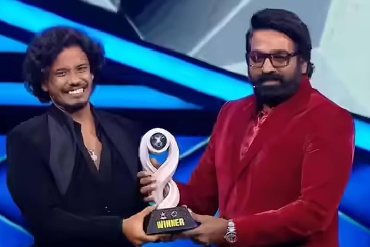 அப்போ அப்படி பேசிட்டு... முதல்வர் விஜயின் செயல் குறித்து பிக்பாஸ் முத்துக்குமரன் வீடியோ! | Bigg Boss Flame Muthukumarn Talk About Cm Vijay